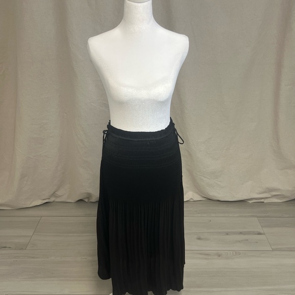 Rachel Zoe Women's Maxi Skirt Black Pleated  Sz M - Picture 2 of 8